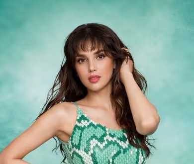 Mint Couture Portrait