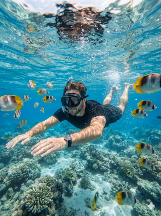 Underwater Wide-Angle Gaze