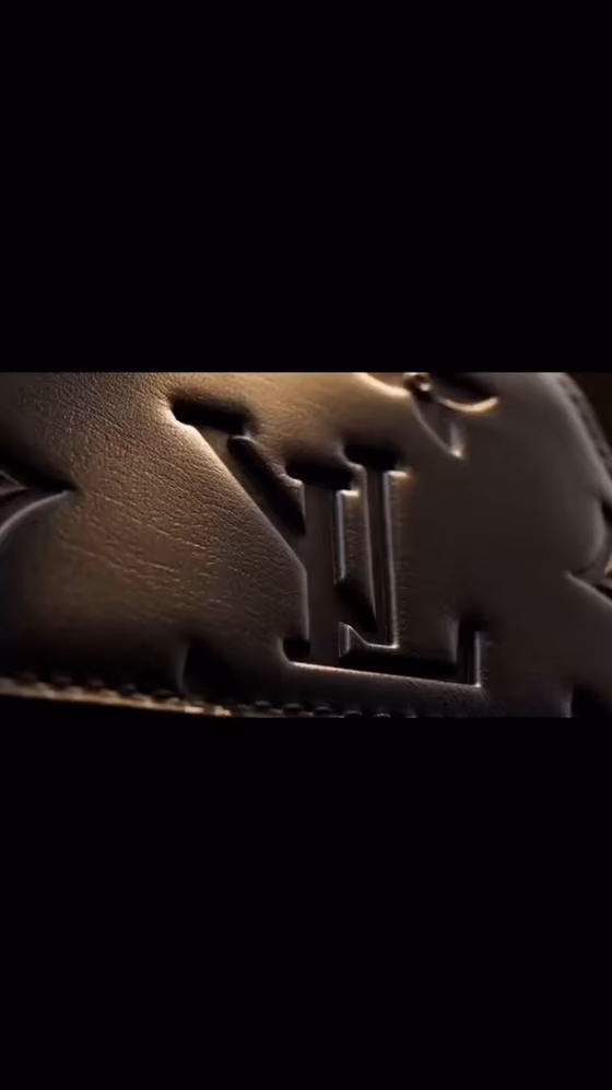 Ultra-Luxury Leather Wallet Ad