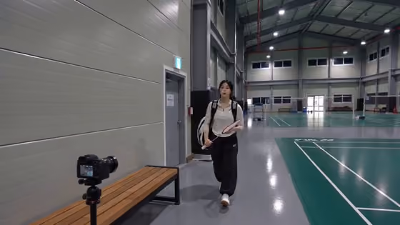 Photorealistic Badminton DV Vlog