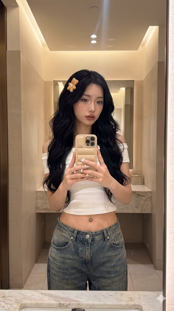 Cafe Mirror Selfie template result