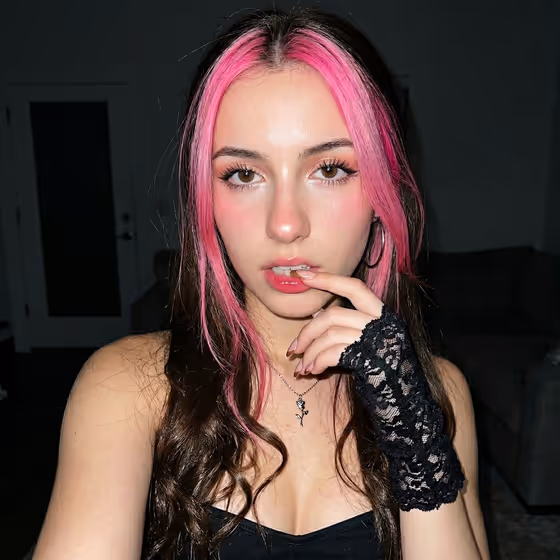 Ulzzang Flash Selfie